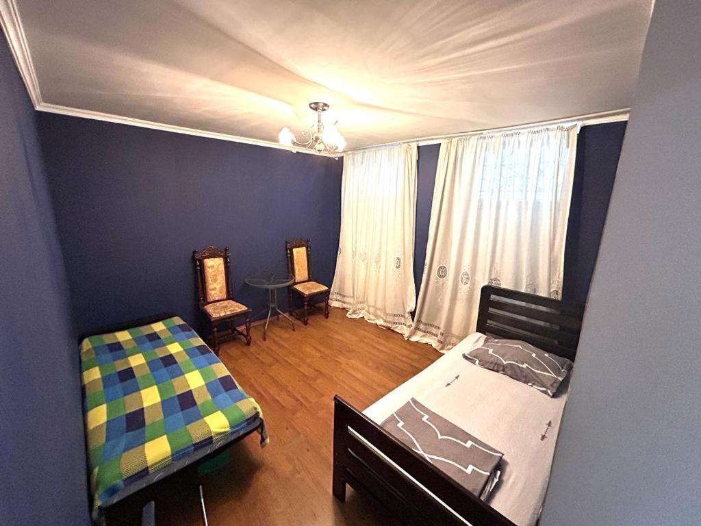 Booboo Flat In Italian Yard Apartment Tbilisi Luaran gambar