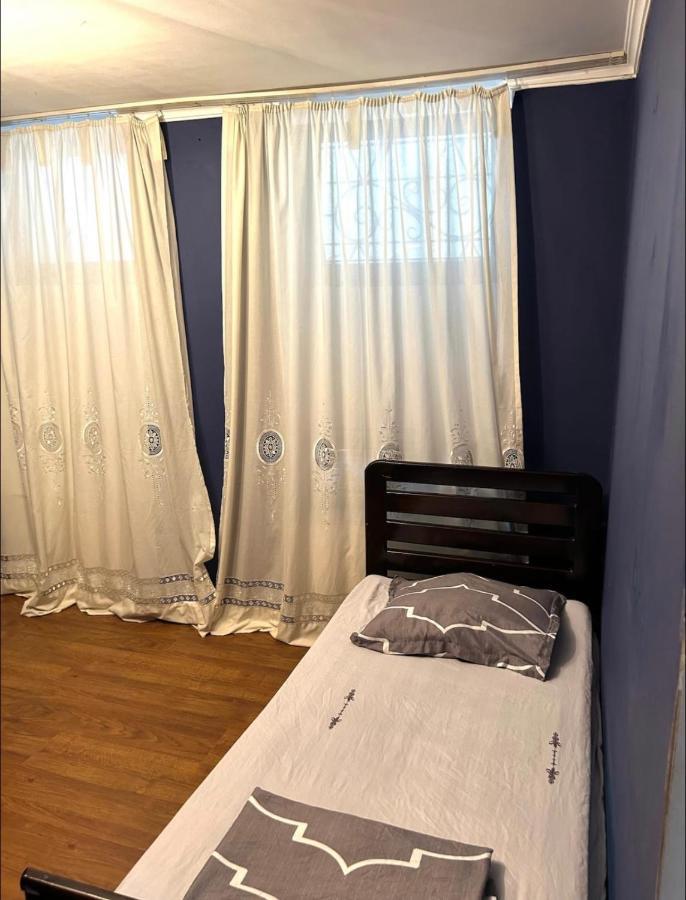 Booboo Flat In Italian Yard Apartment Tbilisi Luaran gambar